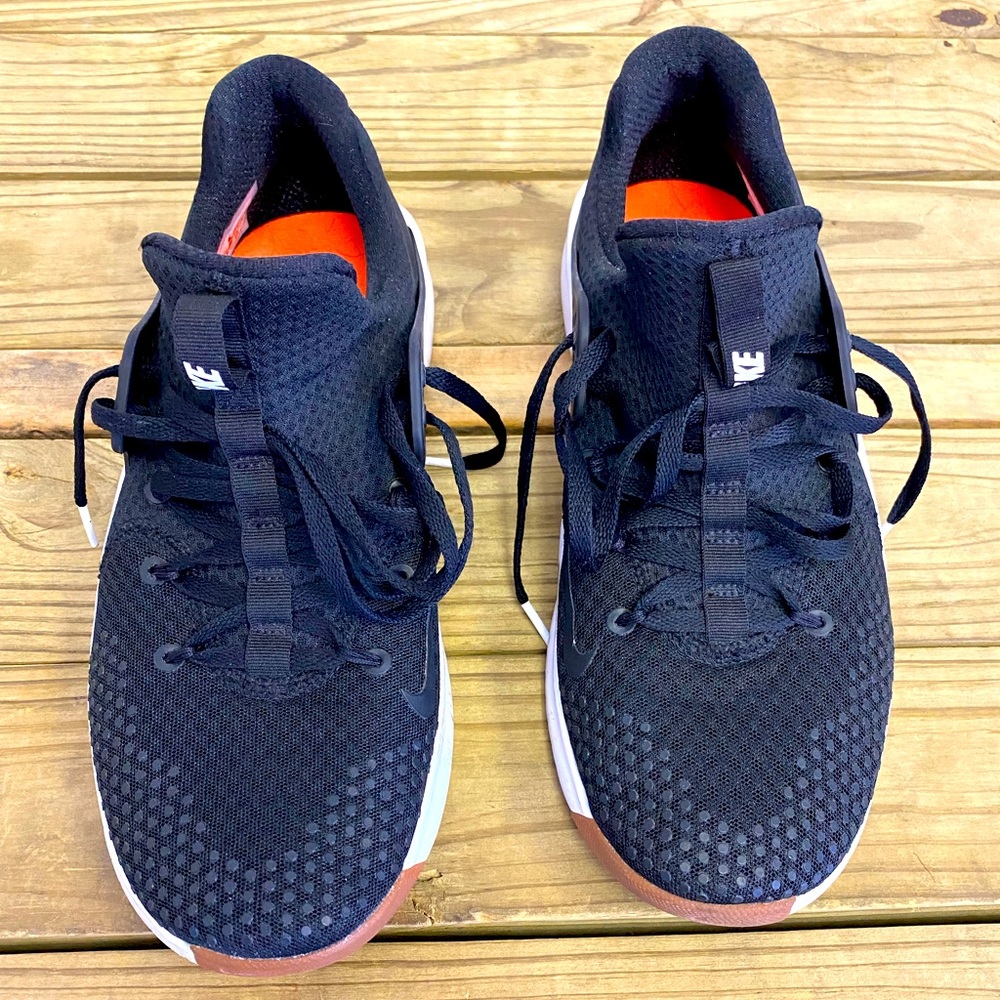 Nike Training Shoe - image 1